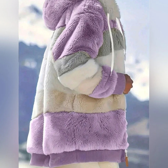 Furry Colorblock Hooded Oversized Jacket For Women, Autumn/Winter - Picture 4 of 5